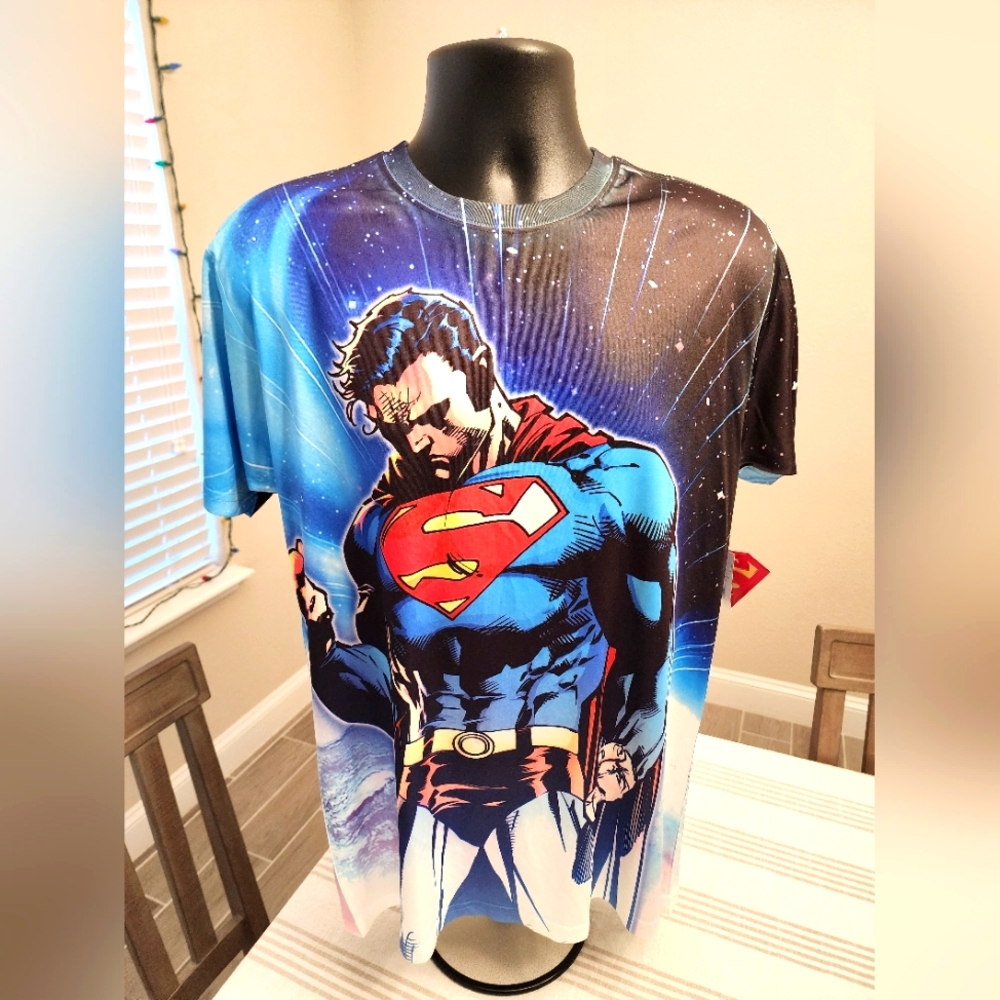 Superman Graphic Tee